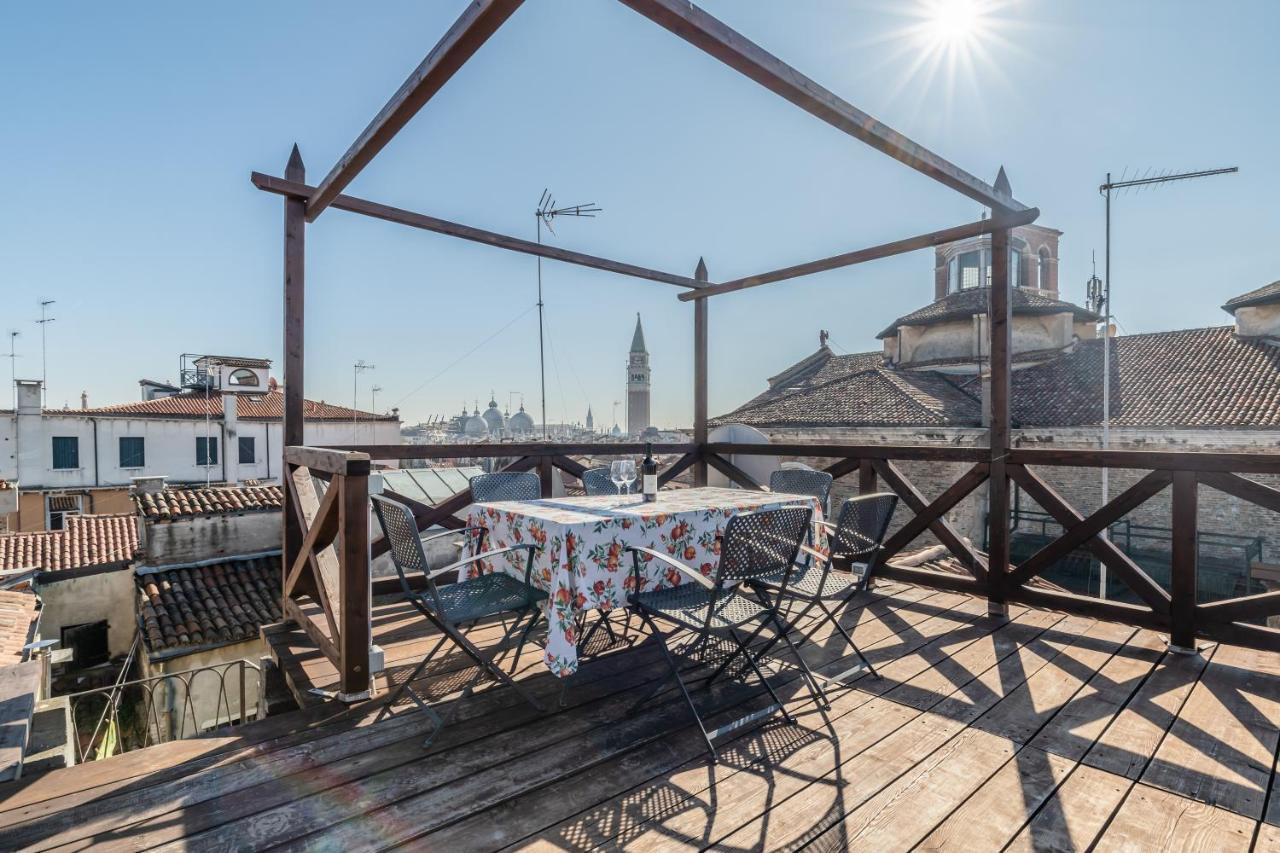 San Marco Vista Sui Tetti Veneziani Apartment Exterior photo