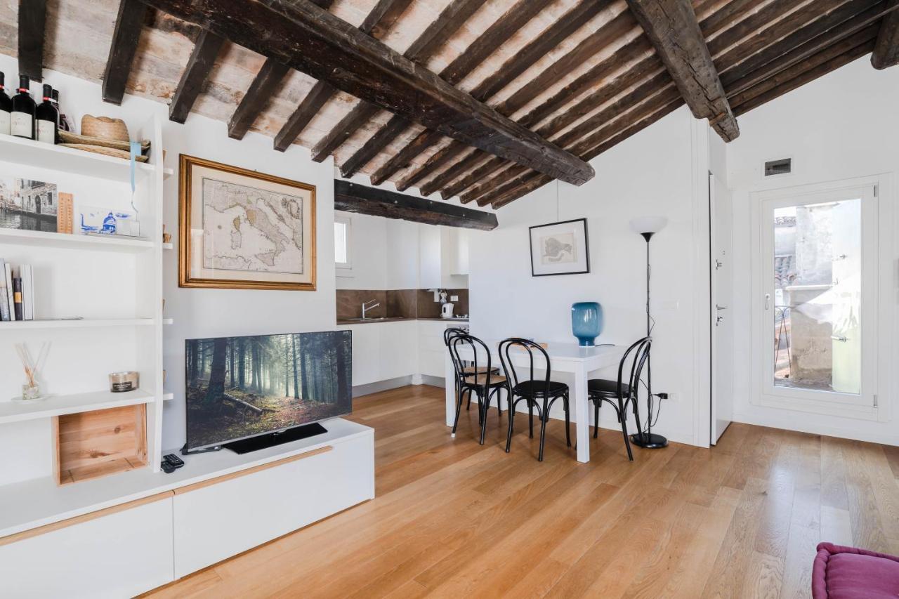 San Marco Vista Sui Tetti Veneziani Apartment Exterior photo